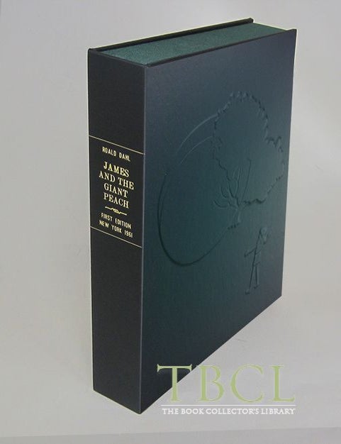 Item #32848 JAMES AND THE GIANT PEACH. Roald Dahl