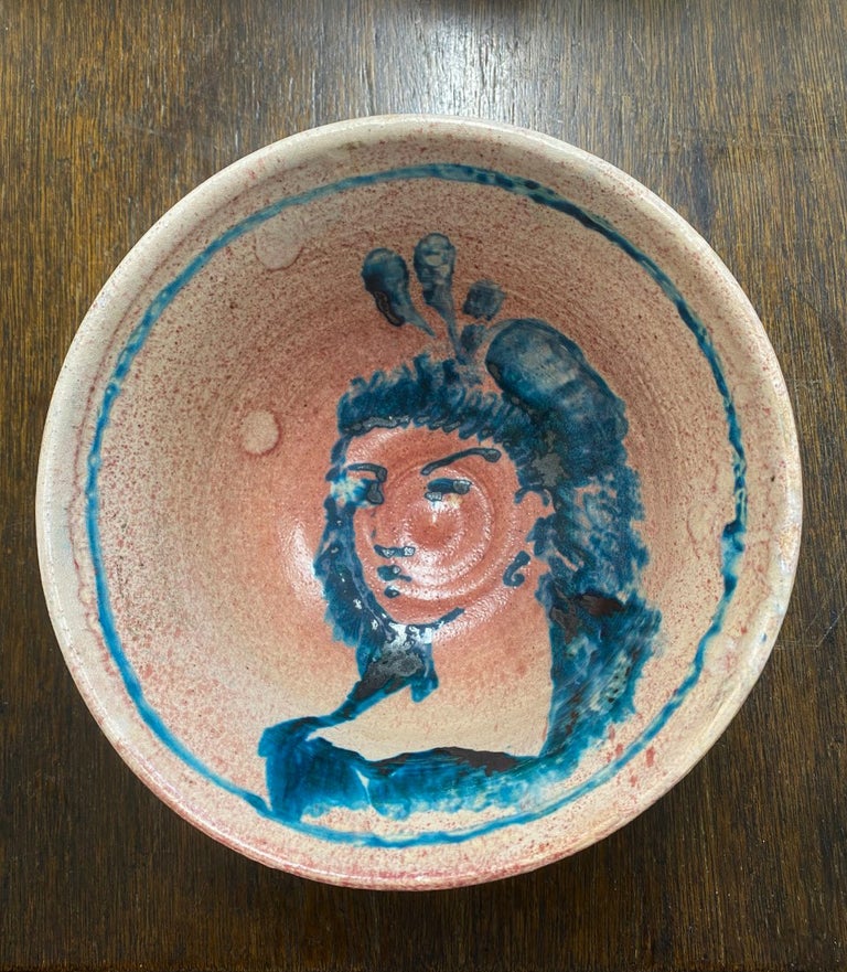 Item #33221 GLAZED CERAMIC BOWL - PORTRAIT OF A YOUNG FEMALE WITH HAT - SIGNED. Quentin Bell.